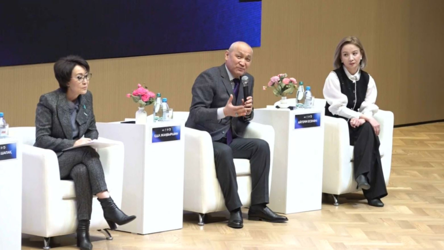 Ақтауда республикалық ата-аналар форумы өтті