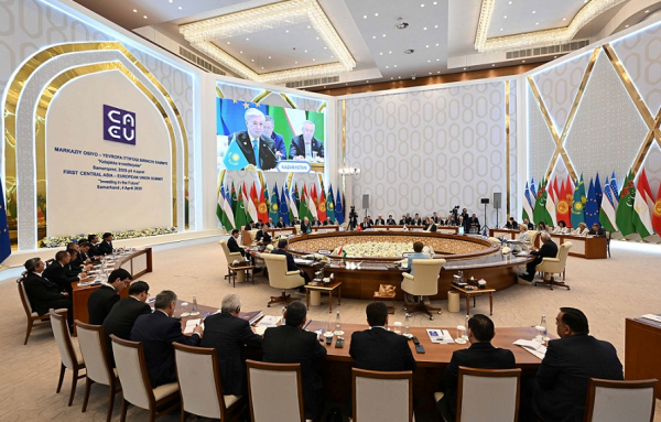 Токаев: Казахстан готов увеличить экспорт товаров в страны ЕС на $2 млрд