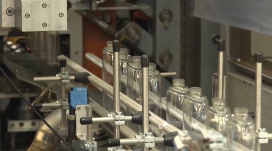 Человек поглощает до 90 тысяч частиц пластика в год