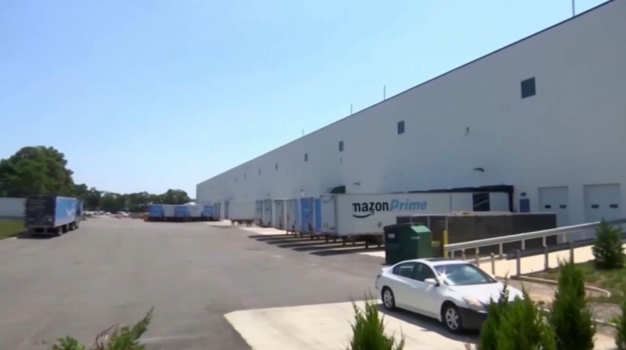 Amazon 30 мың қызметкерді қысқартады