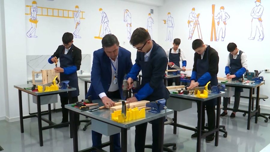 «Келешек мектептері» жаңа технология енгізудің алаңына айналды