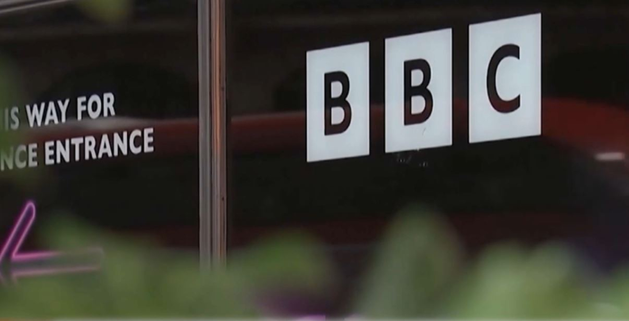 BBC сократит несколько тысяч сотрудников  