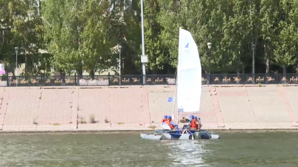 Елімізде инклюзивті желкенді регатадан халықаралық жарыс өтті