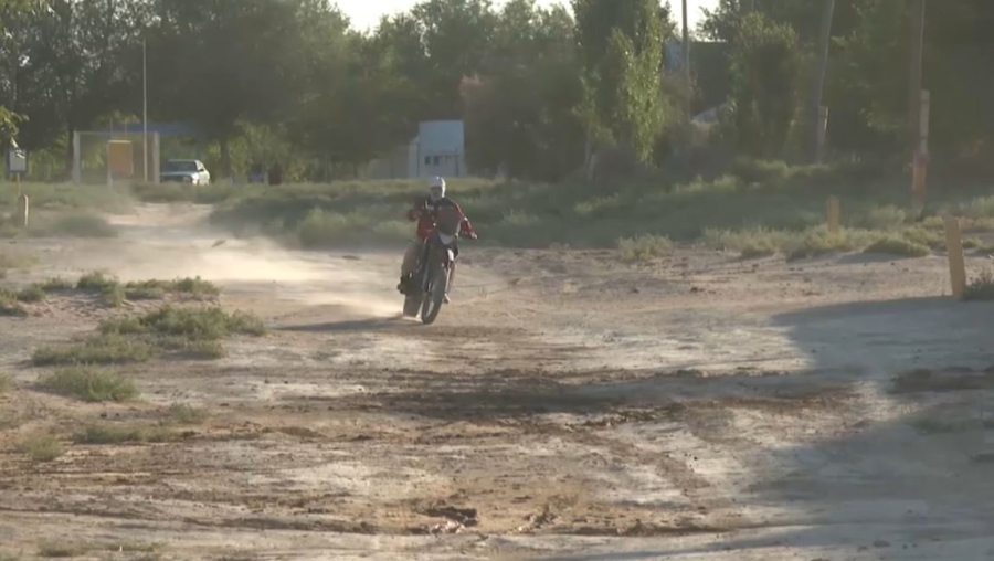 Талас ауданындағы екі ауыл жол азабын тартып отыр