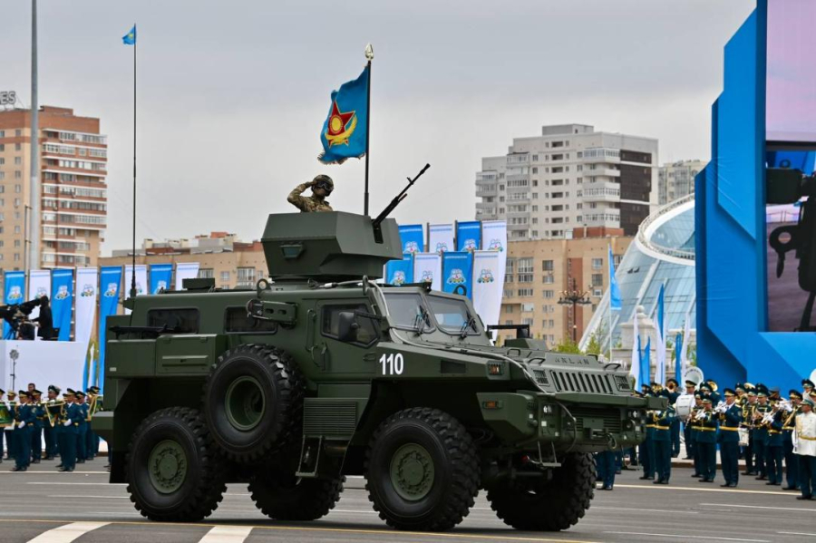 Военный парад в Астане: какие дороги временно перекроют