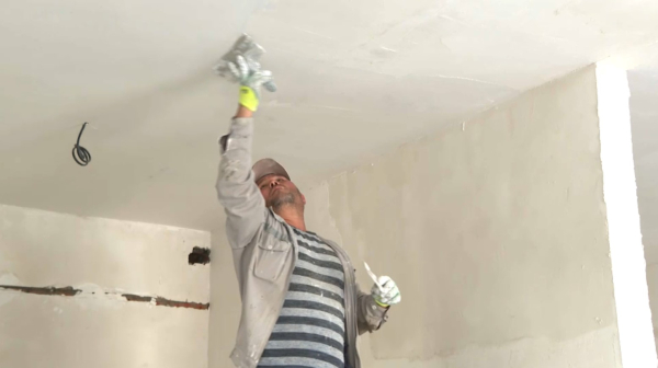 Медицинские объекты возводят в Акмолинской области