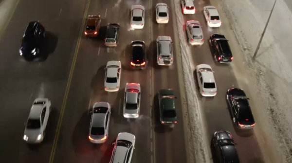 Автобус, авто или кроссовки: что быстрее в пробках?