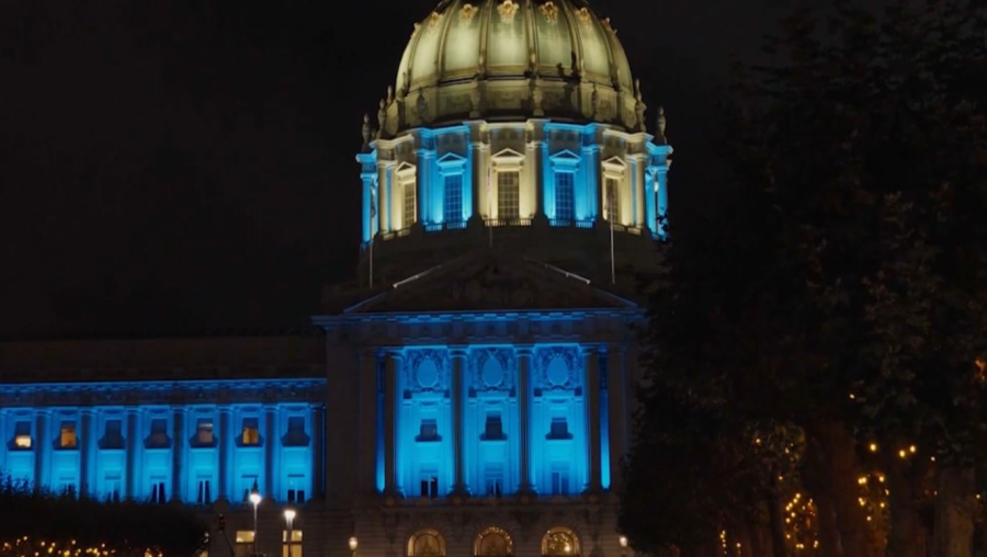 Сан-Францискода Қазақстанның көк байрағы желбіреді