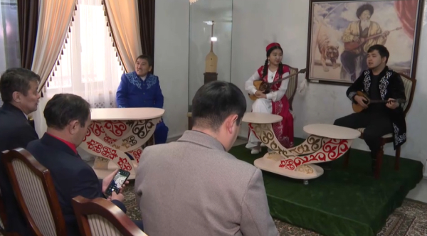 Таразда айтыскерлер мен термешілер орталығы ашылды