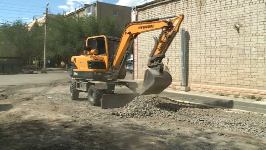100 дворов многоэтажных домов благоустроят в Актобе