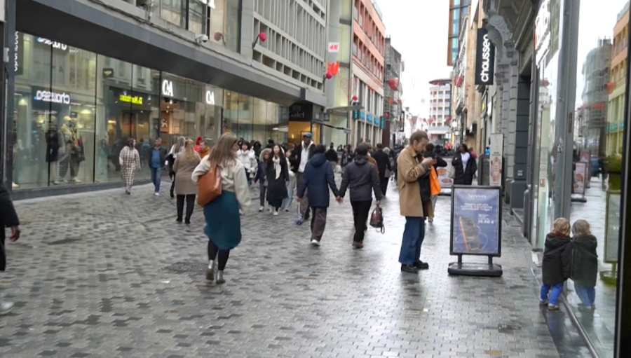 ЕО киім қалдықтарын жоюға тыйым салды