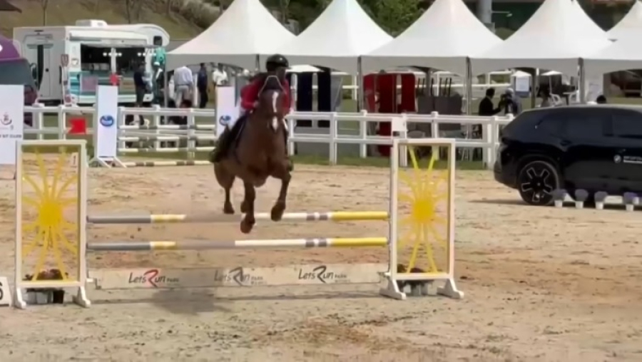 Наездница из Казахстана выиграла золото престижного турнира