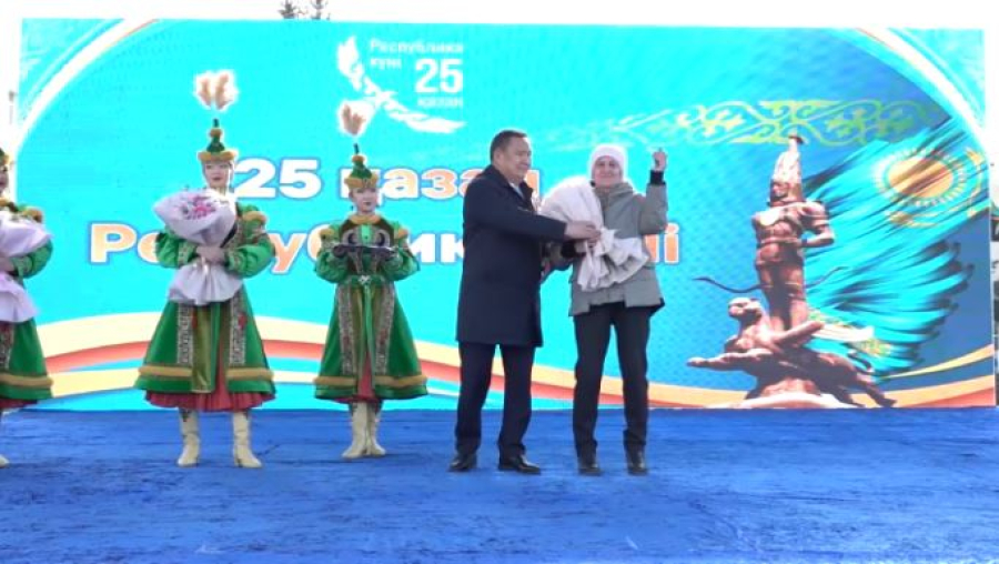 Ключи от квартир вручили жителям Акмолинской области