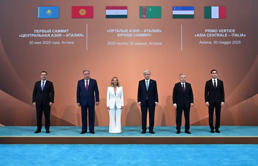 Токаев встретил глав государств, участвующих в саммите «ЦА – Италия»