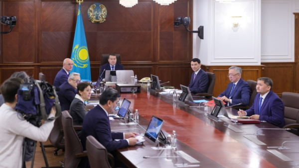 Алихан Смаилов: Внедрение научных разработок – ключевое условие инновационного развития экономики