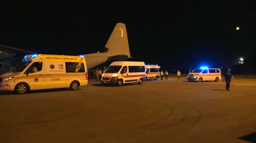 ВВС Италии вывезли 17 пациентов из сектора Газа
