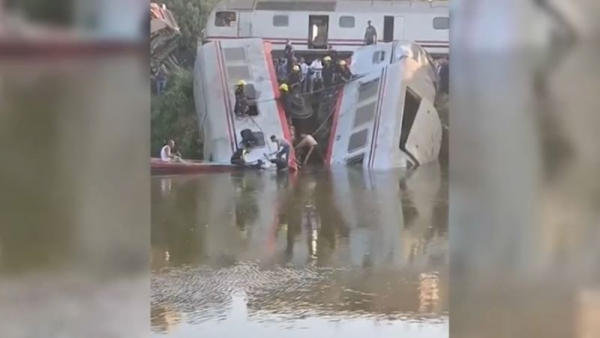 Египетте екі жолаушылар пойызы cоқтығысты