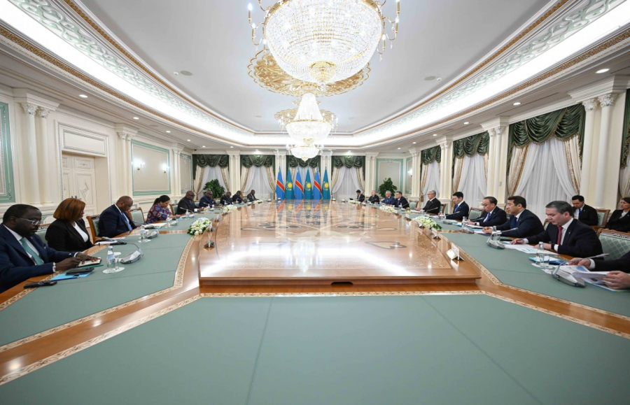 Қазақстан мен КДР президенттері кеңейтілген құрамда келіссөз жүргізді