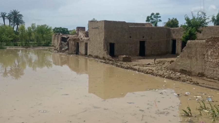 Пәкістанда су тасқынынан 17 адам қаза тапты