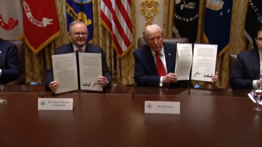 США и Австралия заключили многомиллиардную сделку