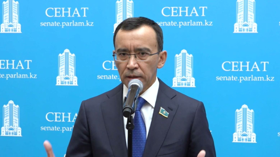 Ашимбаев призвал не противопоставлять Парламент и Правительство друг другу