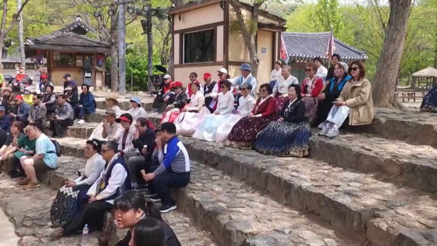 Корейская диаспора Казахстана впервые побывала на исторической родине