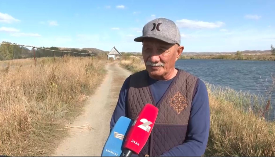 Ақтөбелік зейнеткер 30 жылдан бері бекіре өсірумен айналысып келеді