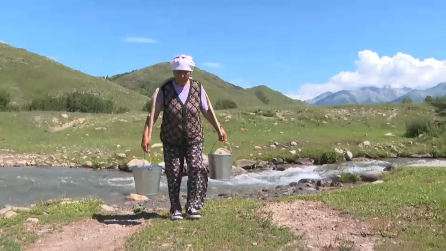 Жители села Топкаин пять лет ждут новый водопровод