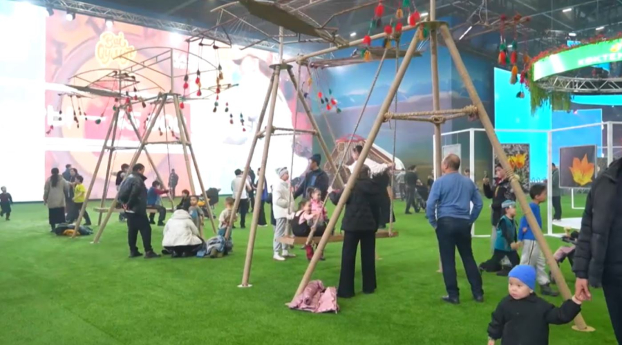 Астанада «Жеті қазына» голографиялық көрмесі ашылды