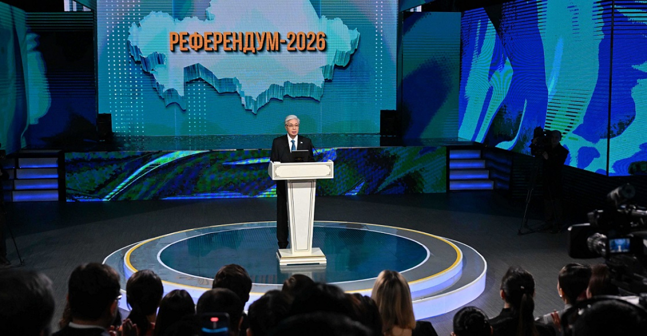 Глава государства ознакомился с результатами exit poll по референдуму