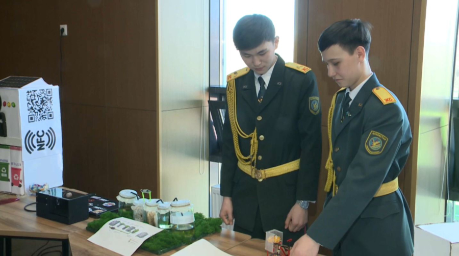 Қарағандылық оқушылар экология мәселесін шешуге ынталы