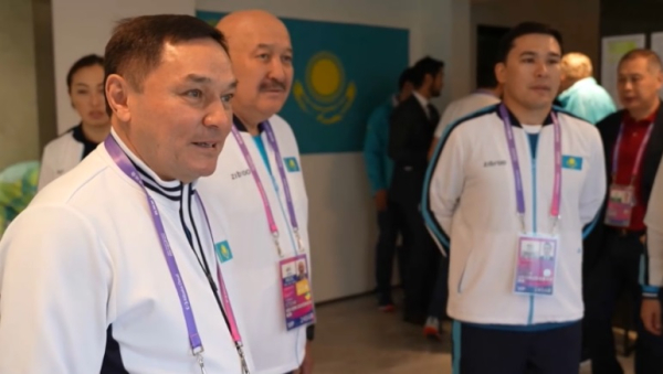 Маржикпаев приехал в Ханчжоу поддержать казахстанских спортсменов