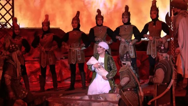 Оперу «Домалақ ана» представили в Туркестане