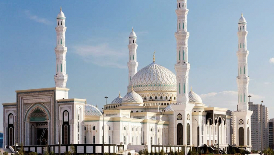 Время праздничного намаза на Курбан айт по регионам Казахстана