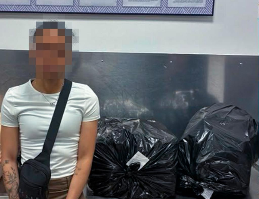 Попытка ввезти наркотики в Казахстан: в Алматы задержали иностранку с 21 кг марихуаны