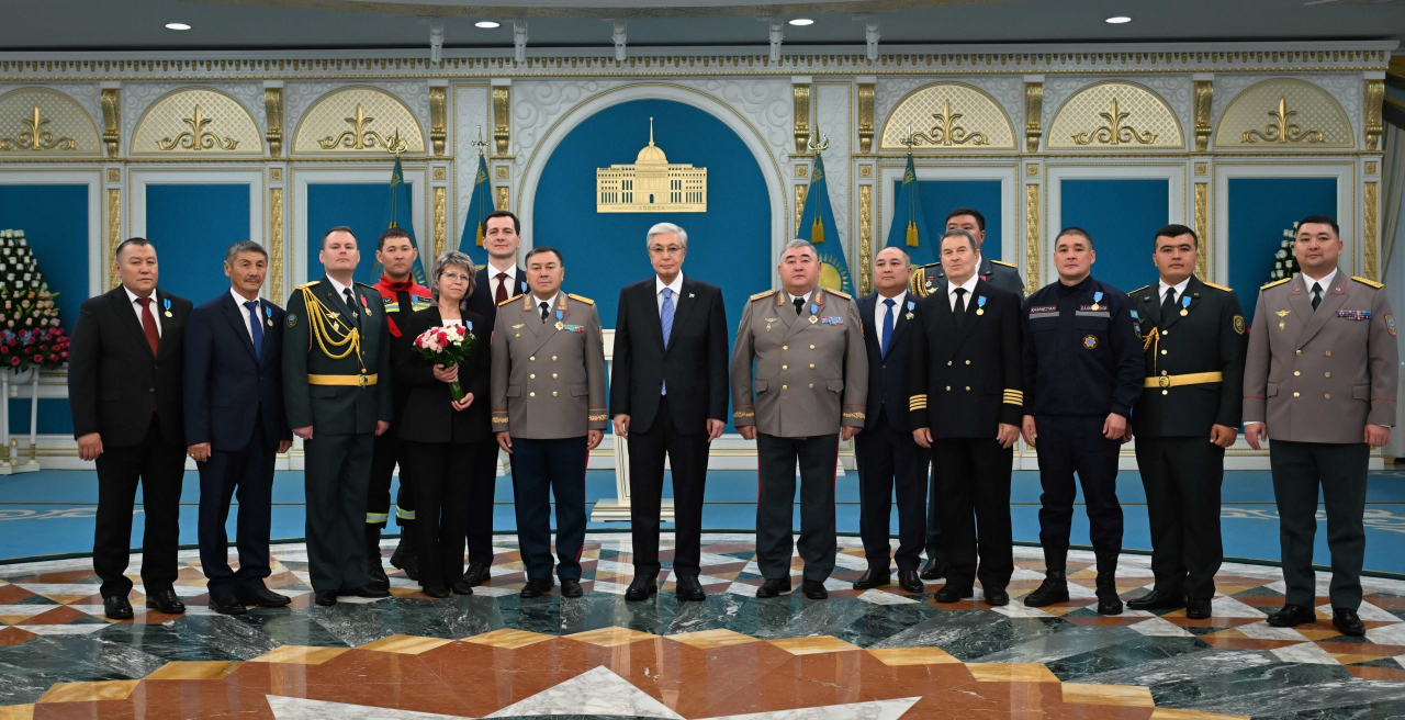 Президент құтқару саласы қызметкерлерін мемлекеттік наградалармен марапаттады