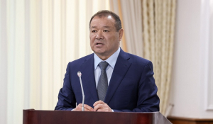 Каирбек Ускенбаев освобожден от должности главы МИИР