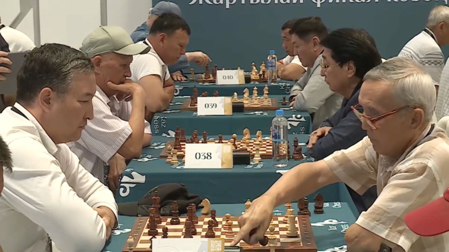 Түркістанда шахматтан «Senat Open» жартылай финалы басталды