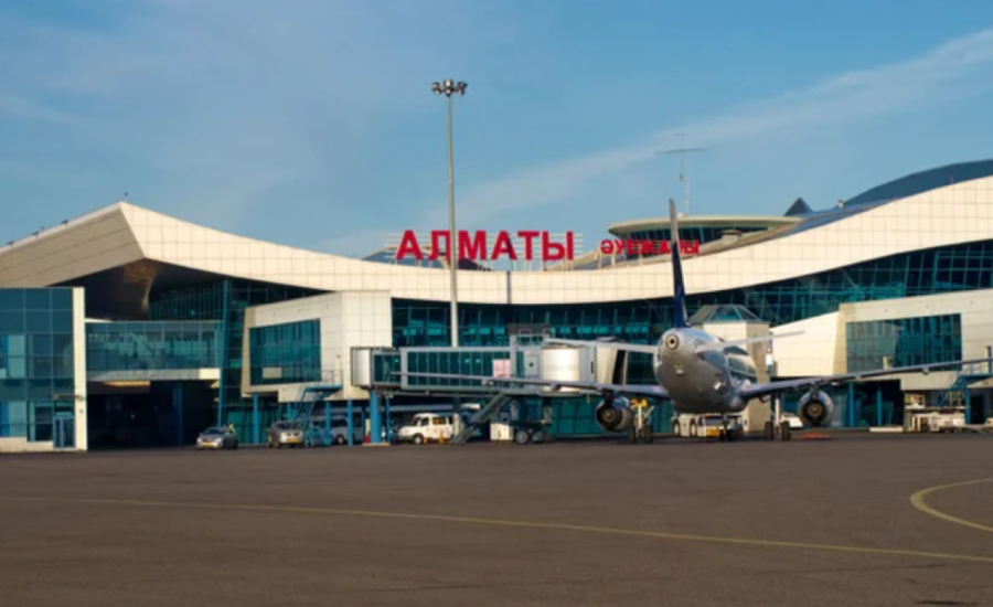 Аэропорт Алматы наказали после потопа