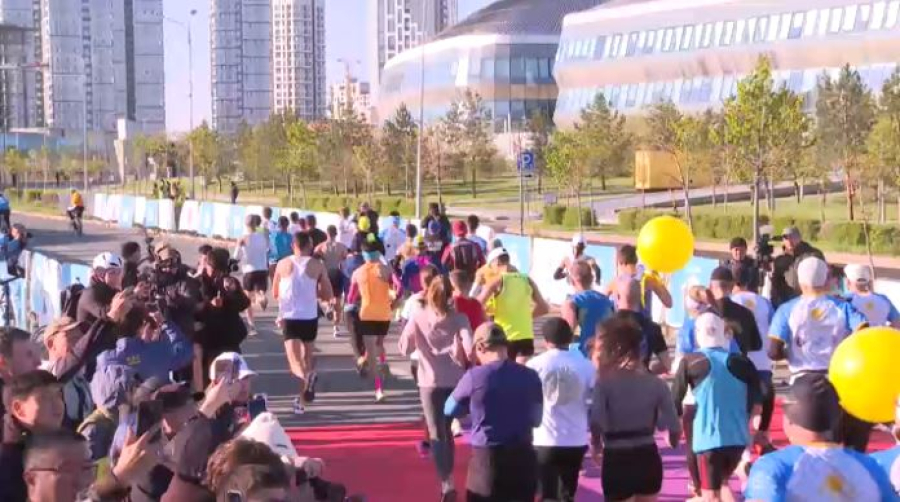 Республиканский забег «Бірлік жүгірісі 2025» прошёл в Астане