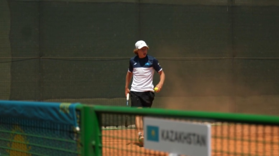 Кубок Дэвиса: Казахстан в четвертьфинале отбора сыграет с Японией