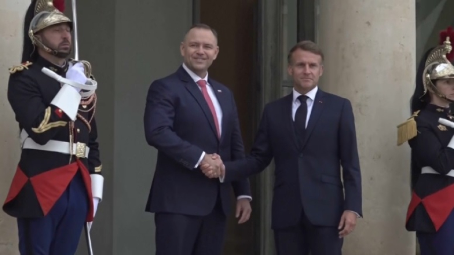 Польша готова разместить ядерное оружие – Навроцки