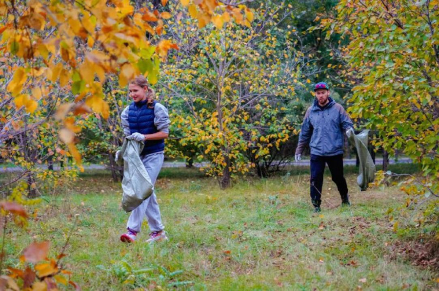 Экологическая акция прошла на лыжероллерной трассе в Астане