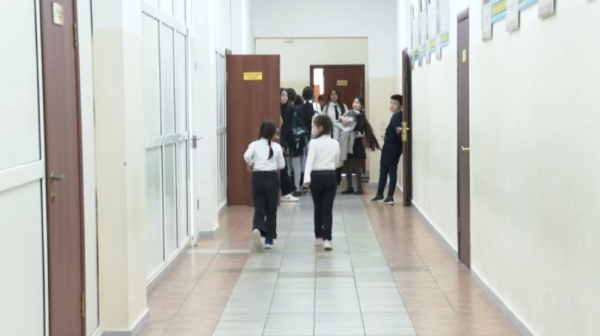 Школу-лицей в Астане признали непригодной для эксплуатации