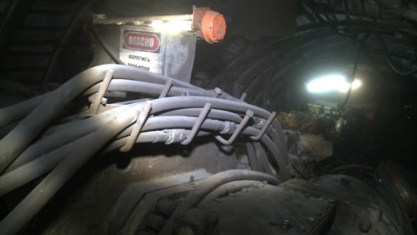 На шахте в Карагандинской области пострадал проходчик
