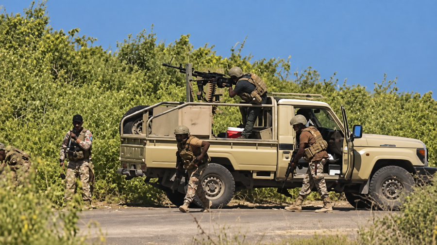 Хуситы атаковали аэропорт в Адене