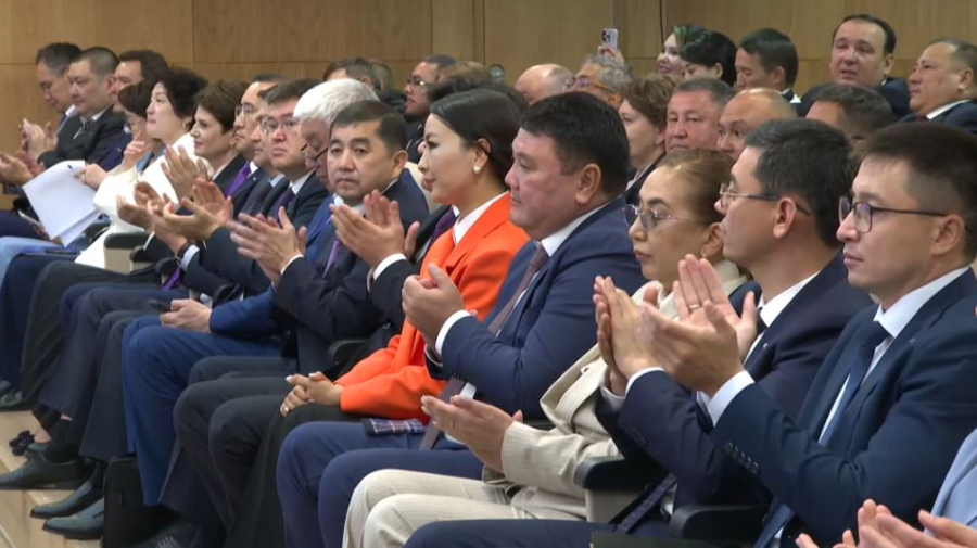 В ЦИК зарегистрировали депутатов Курултая