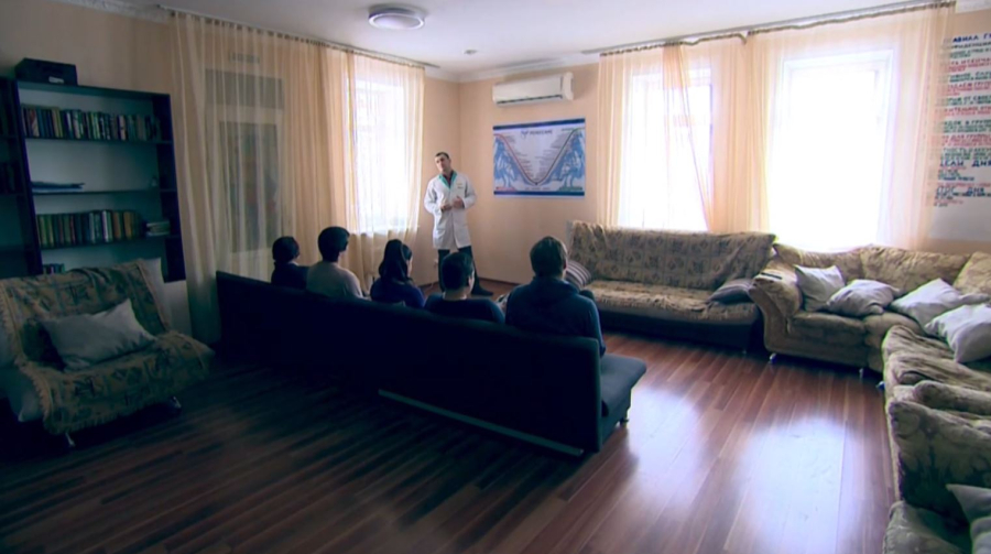 Почти 500 тысяч казахстанцев страдают игровой зависимостью