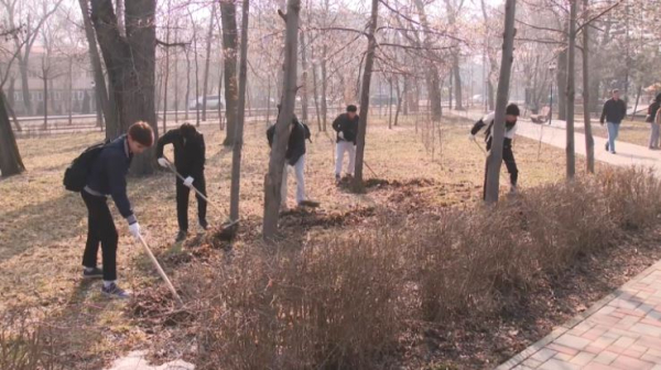 Экоакцию «Чистый четверг» провели в Алматы