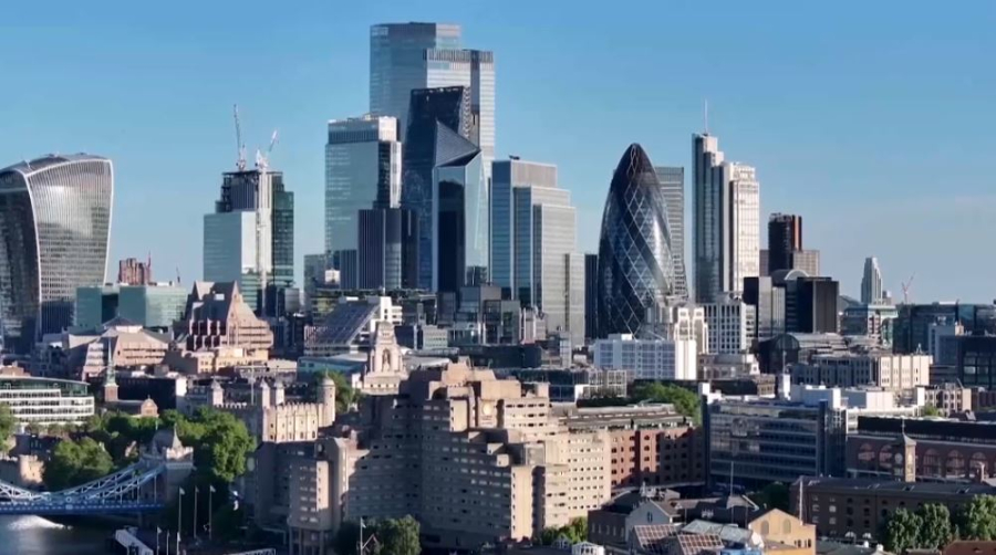 СМИ: Великобритания готовится к возможному дефициту продуктов